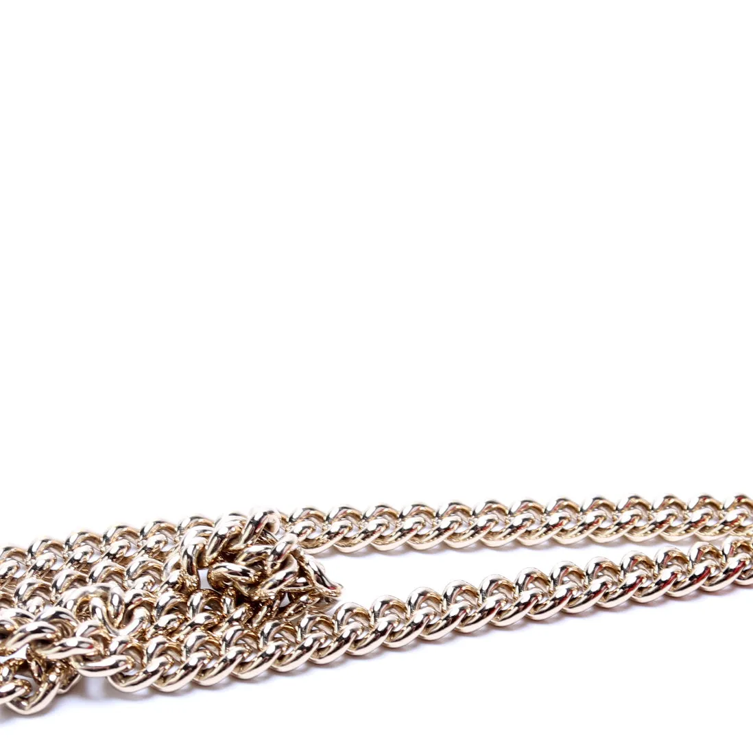 323190 Soho Chain Tassel Flap Small