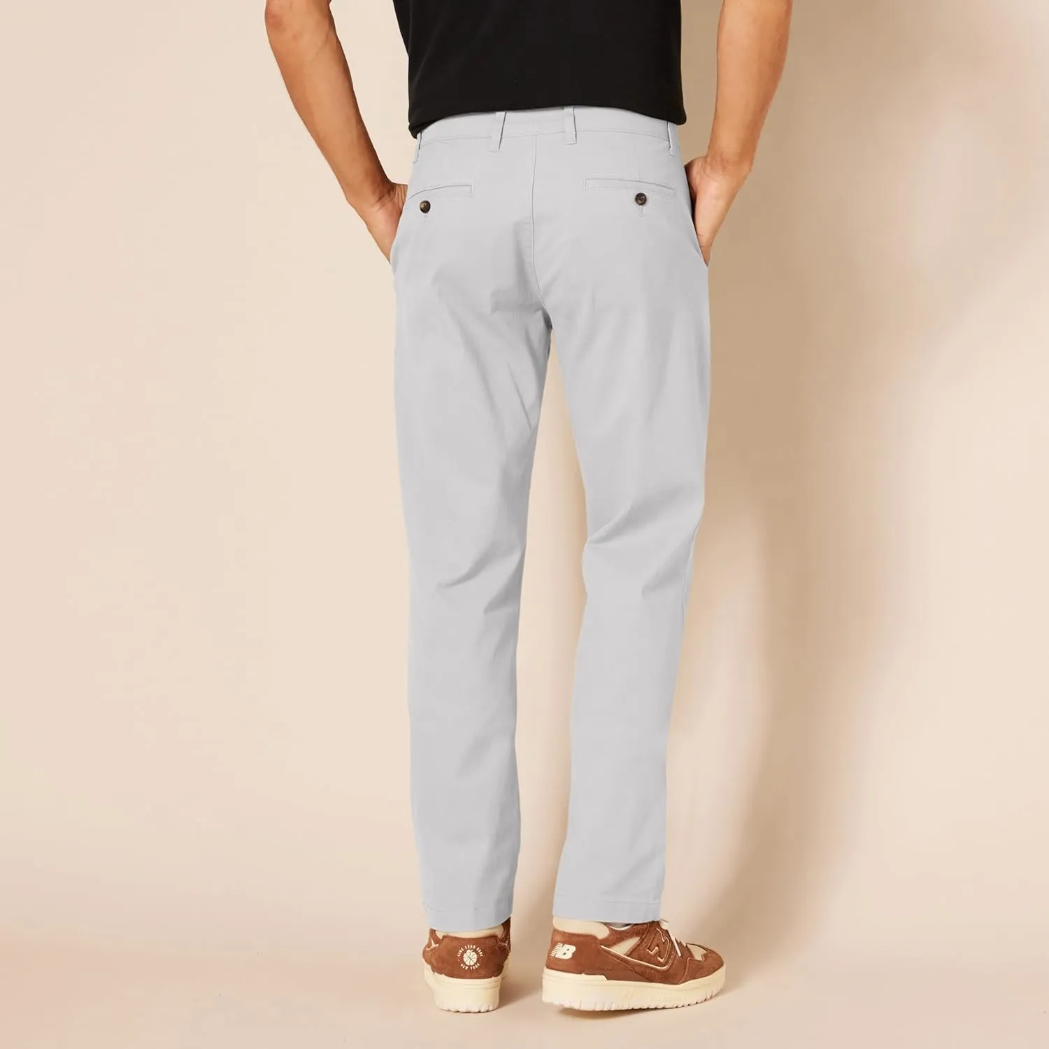 Amazon Essentials Men's Athletic-Fit Casual Stretch Chino Pant (Available in Big & Tall)