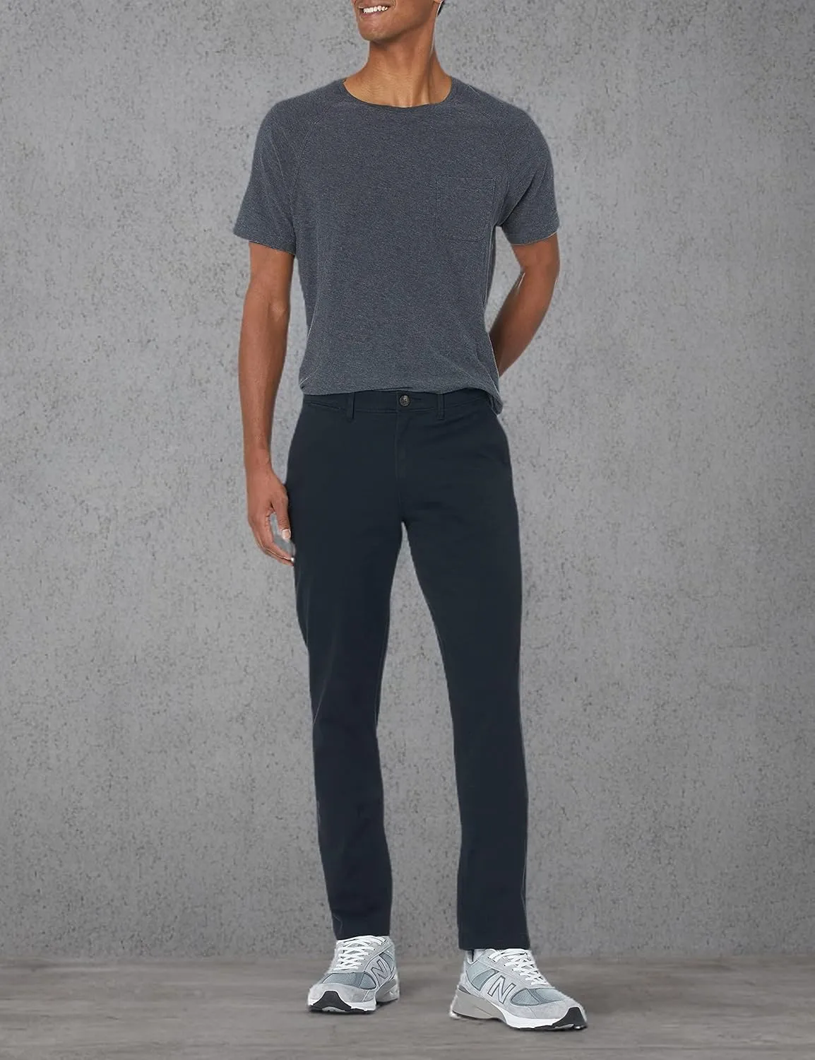 Amazon Essentials Men's Skinny-Fit Casual Stretch Chino Pant