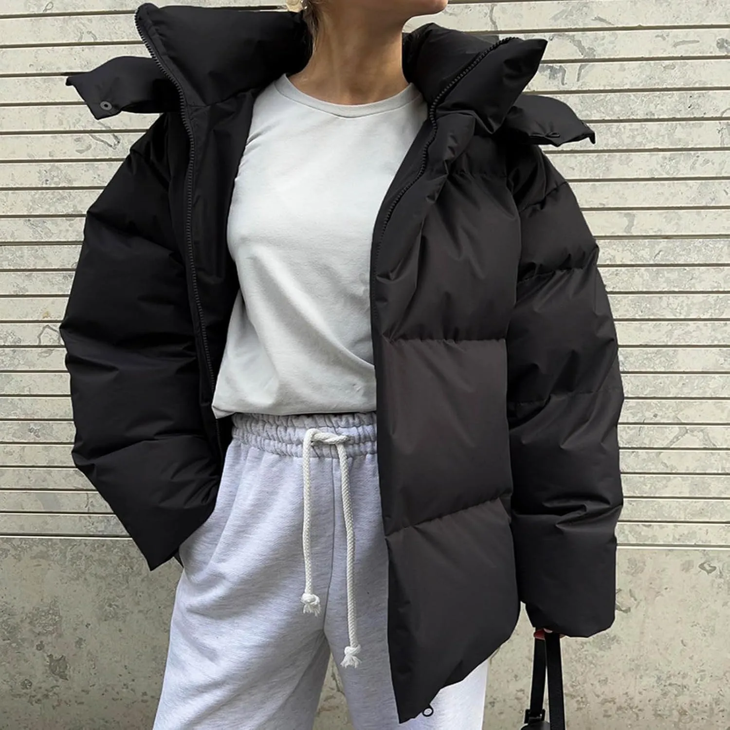 Womens Winter Hooded Oversized Puffer Jacket Zip up Quilted Padded down Jackets Winter Quilted Warm Outdoor Ski Coat